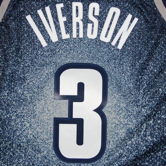 Mitchell & Ness NCAA Swingman Georgetown Allen Iverson 95 Gradient Jersey - Picture 6 of 6